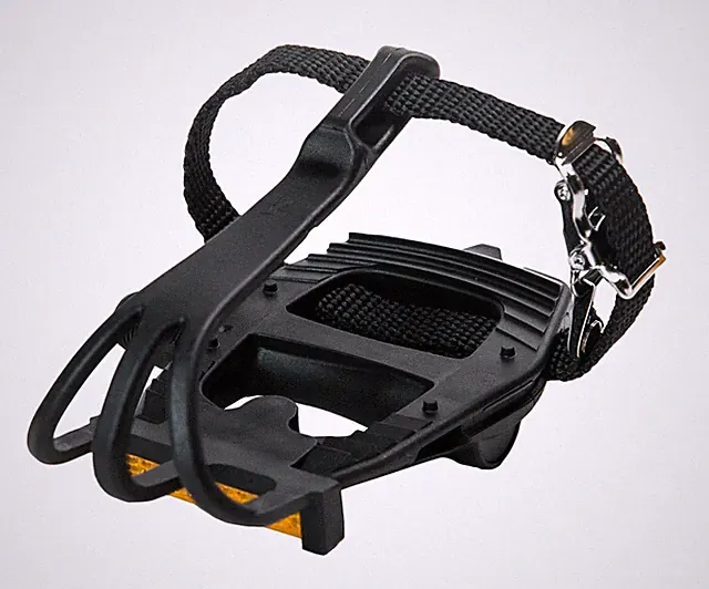 Retrospec Classic Road Bike Pedals with Integrated Toe Cage 9/16", All Black