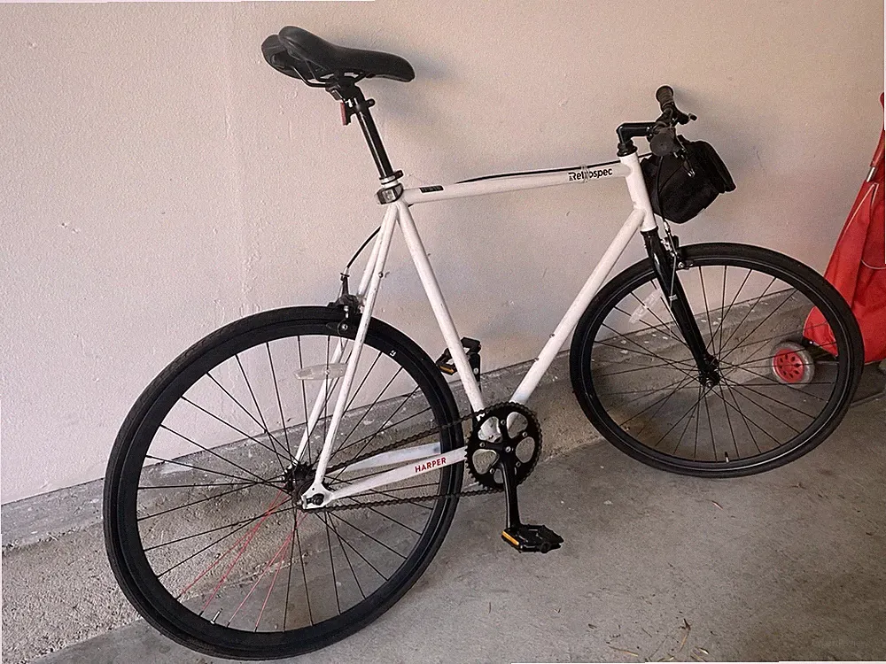 Retrospec Harper Single Speed Bike 700C White/Black Steel Flat Bar Caliper Brake